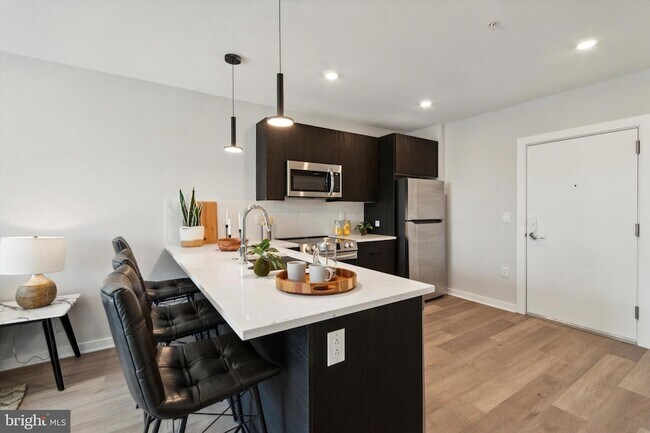 Building Photo - 3449 Scotts Ln