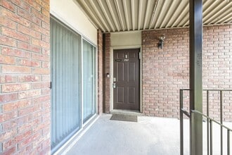 Building Photo - 3 Bedroom/1.5 Bathroom Condo in Provo