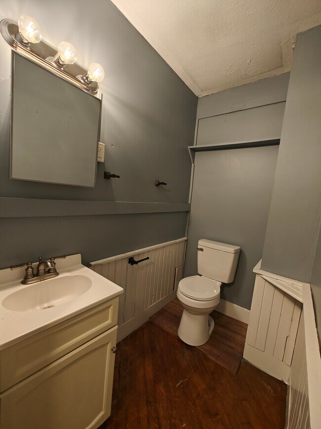 Building Photo - 116 Montgomery St