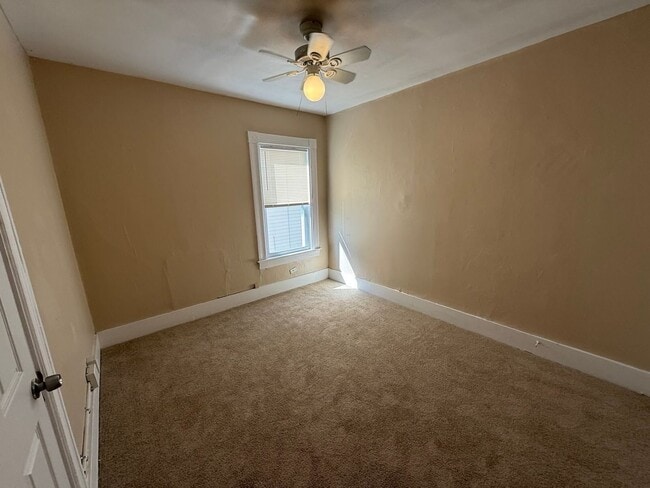 Building Photo - 408 Rimmon St