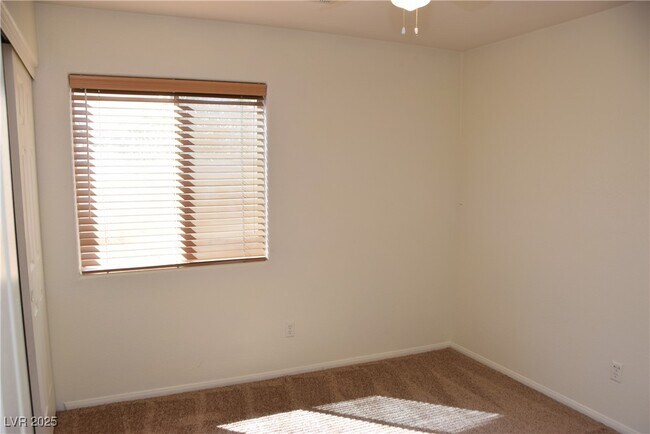 Building Photo - 7804 Wavering Pine Dr