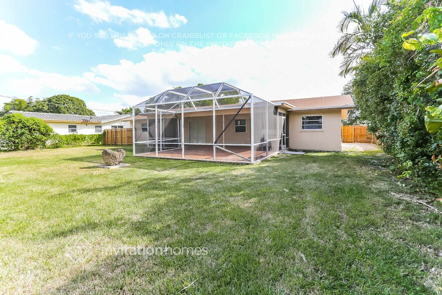 Building Photo - 7221 NW 11th St