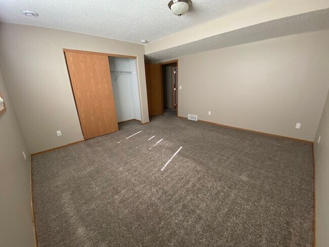 Building Photo - 6013 23rd St S