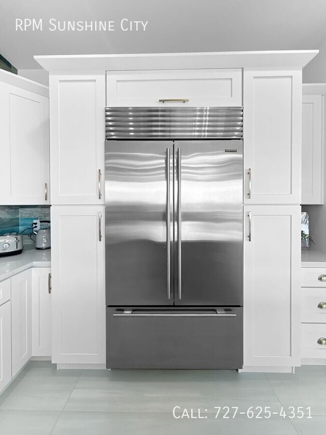 Building Photo - 326 129th Ave E