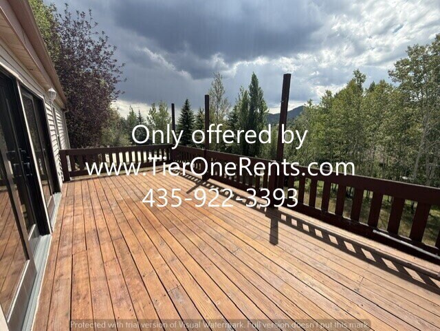 Building Photo - NO DEPOSIT option for qualified renters