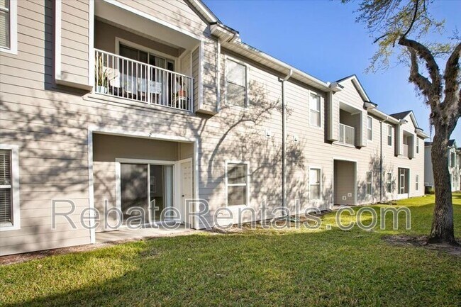 Building Photo - 7032 Deer Lodge Cir