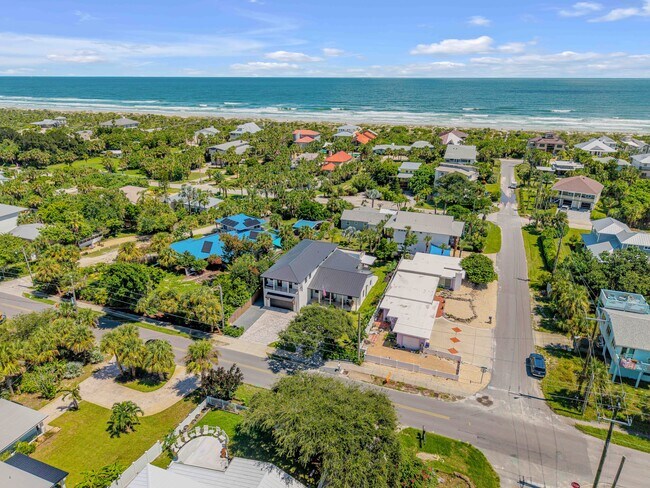 Building Photo - 1707 N Peninsula Ave