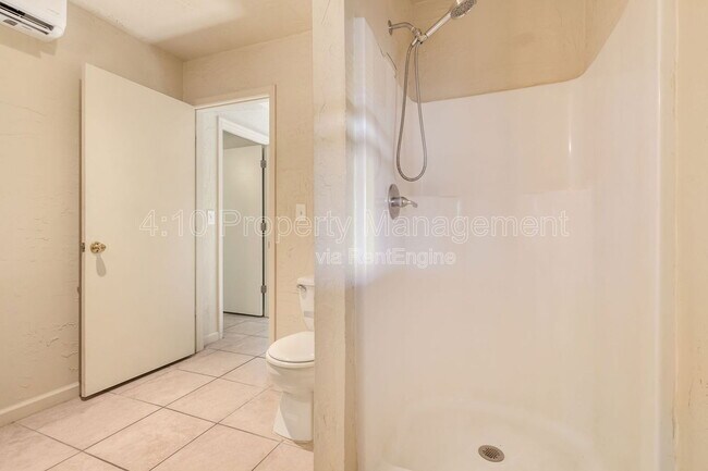 Building Photo - 1626 W Taylor St