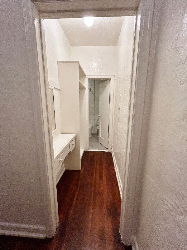 Building Photo - 1523 N McCadden Pl