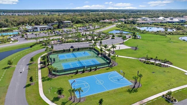 Building Photo - 8744 Daybreak St