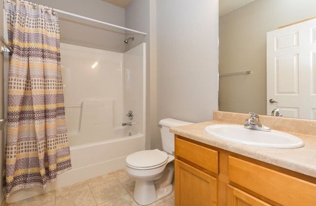 Building Photo - 1207 N 6th St