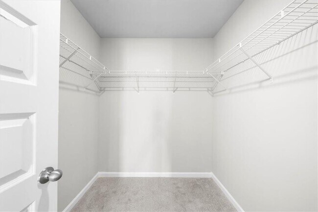 Building Photo - 210 Vickery Ln