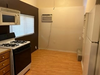 Building Photo - 1017 Walnut Canyon Rd