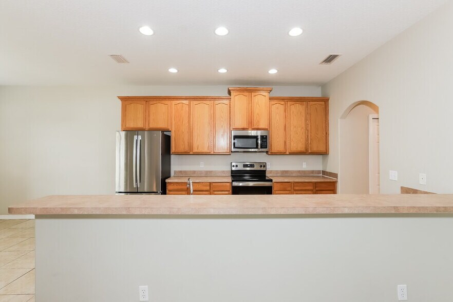 Building Photo - 11719 Summer Springs Dr