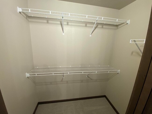 Building Photo - 216 S Elmwood Ave