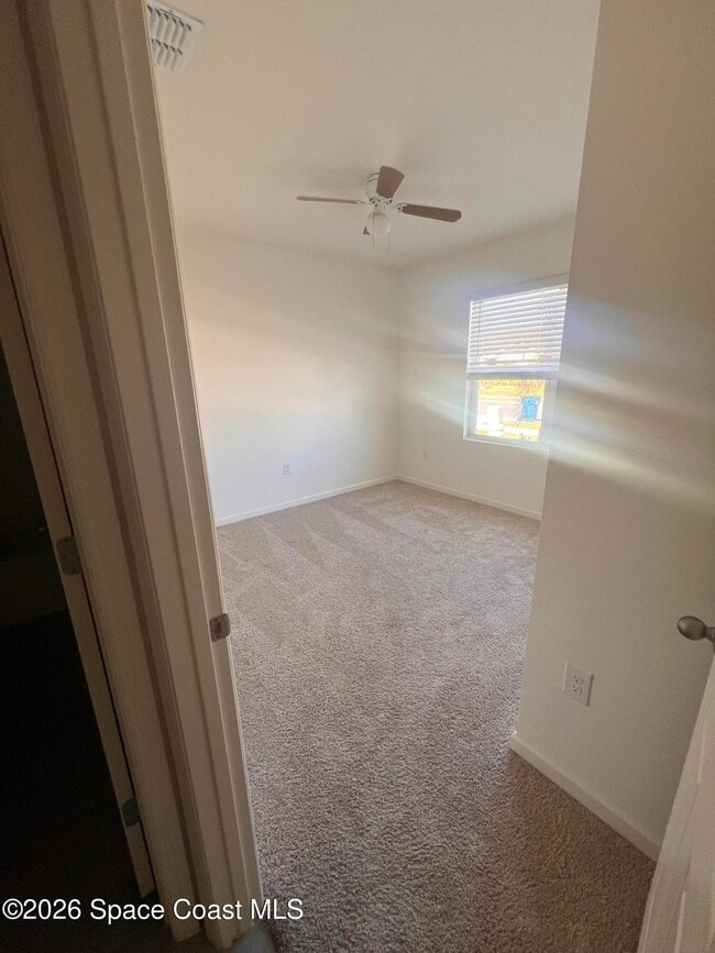 Building Photo - 3636 Aberdeen Dr SE