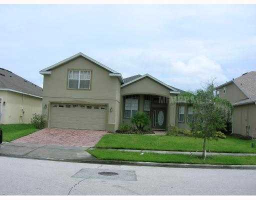 Primary Photo - Spacious 4 bedroom with 3 bathrooms and se...