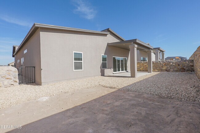 Building Photo - 13652 Glen Vista Ln