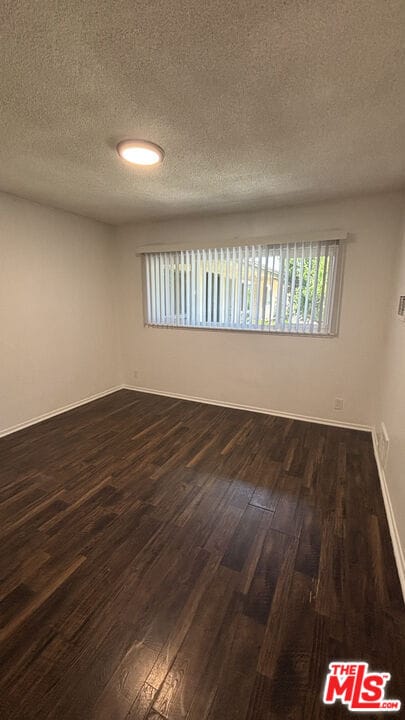 Building Photo - 8759 Tobias Ave