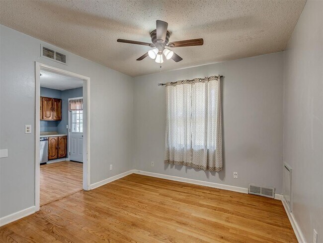 Building Photo - 3801 NW 51st St