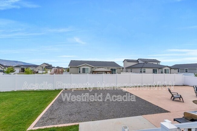 Building Photo - Mcd-1460 E Lowe Peak Dr