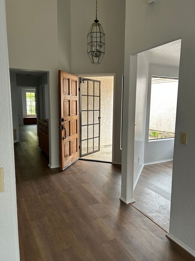 Building Photo - Coming Soon - Bernardo Heights, Gated Fair...
