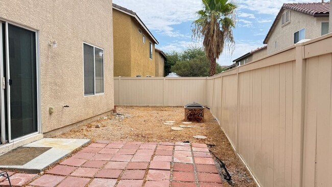 Building Photo - 8967 W Ryan Creek Ave