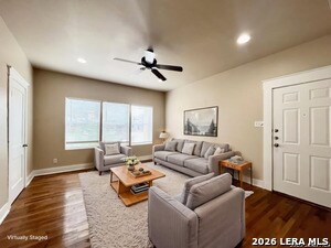 Building Photo - 1539 W Woodlawn Ave