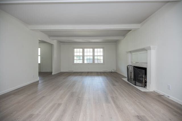 Building Photo - Large Duplex in Far North Peoria