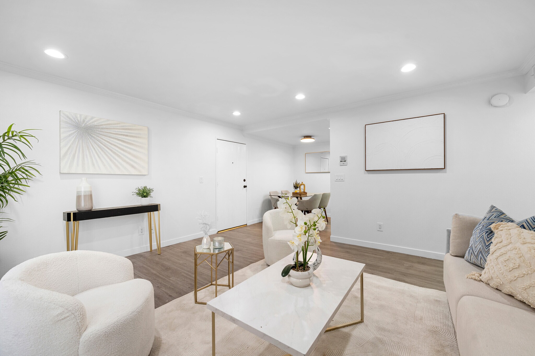 Building Photo - 408 Burchett St