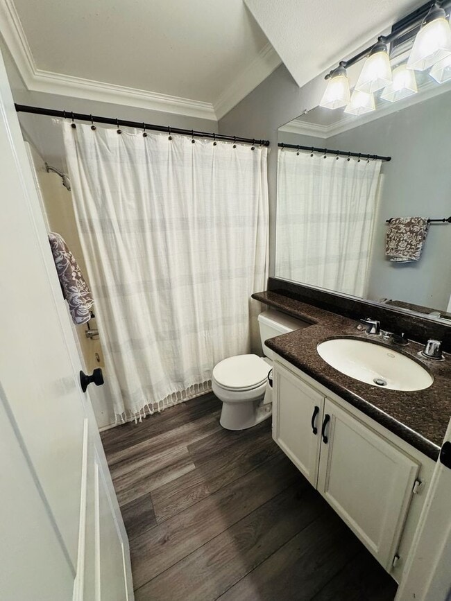 Building Photo - Two Story Brea Home in Desirable Neighborhood