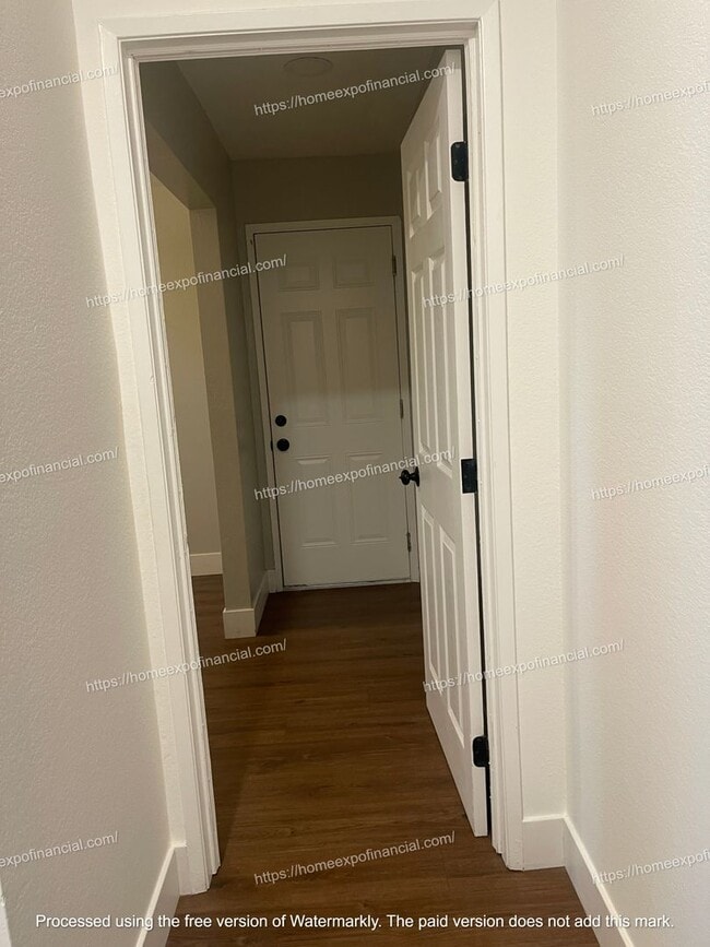 Building Photo - Nice Home For Rent