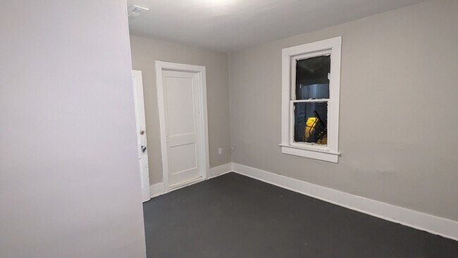 Building Photo - Atlas Investment Group, LLC (569 Allyn St ...