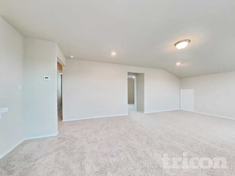 Building Photo - 3524 Stride Ln