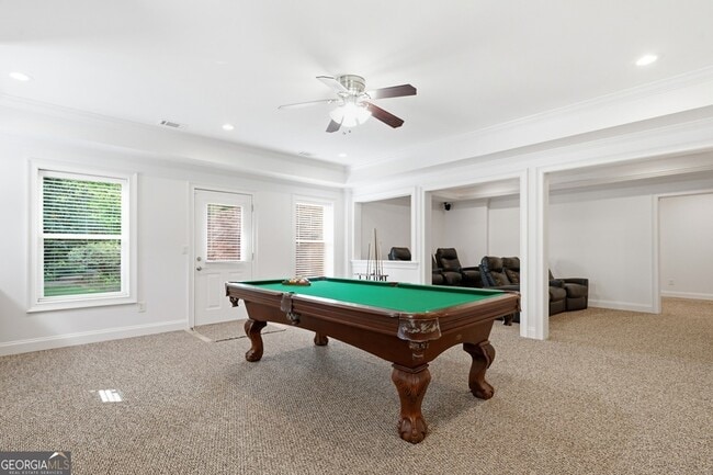 Building Photo - 6740 Castleton Dr NW