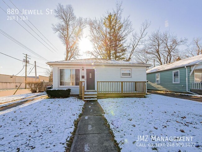 Primary Photo - Welcome to this charming 2-bedroom, 1-bath...