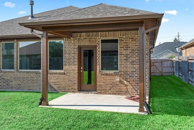 Building Photo - 22096 Volante Dr
