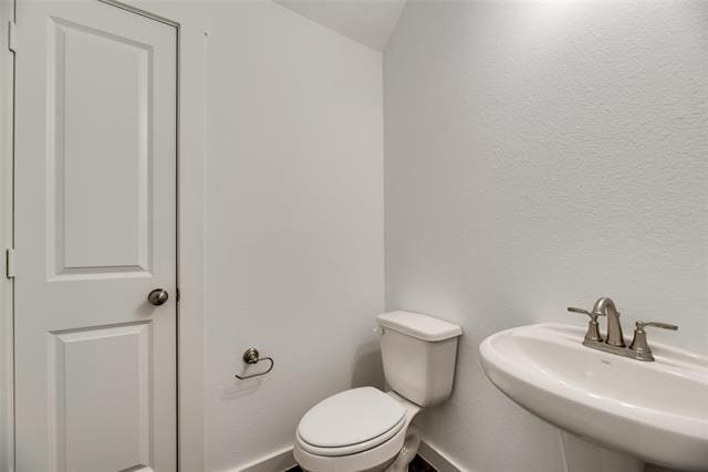 Building Photo - 208 Venice Ave