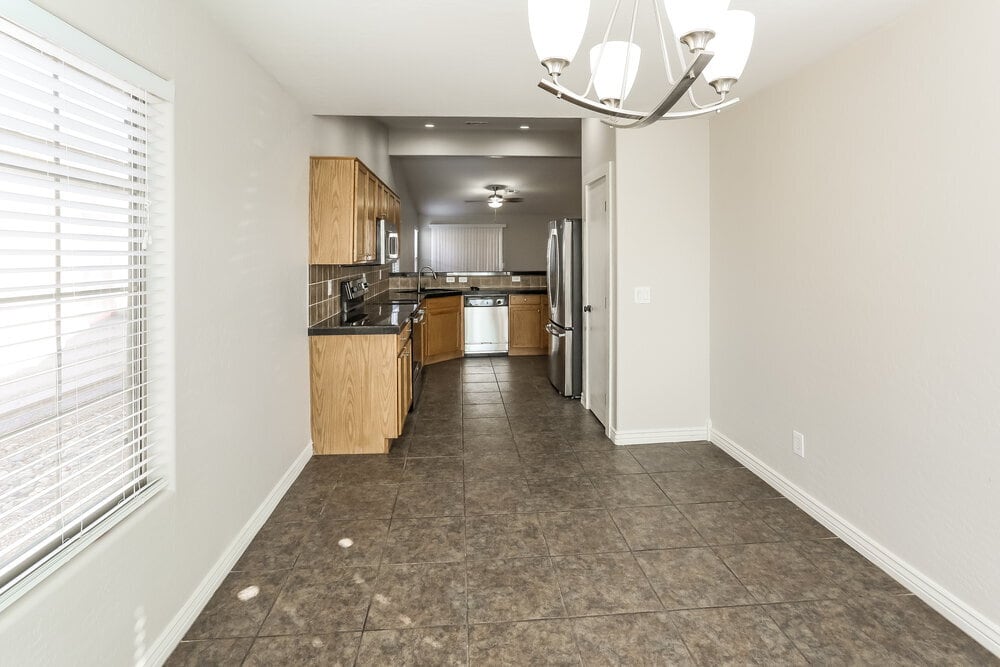 Building Photo - 2709 N 107th Dr