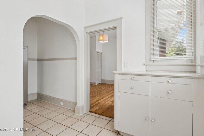 Building Photo - 2747 Forbes St