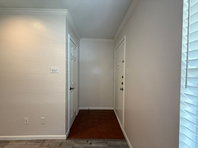 Building Photo - 2250 Bering Dr