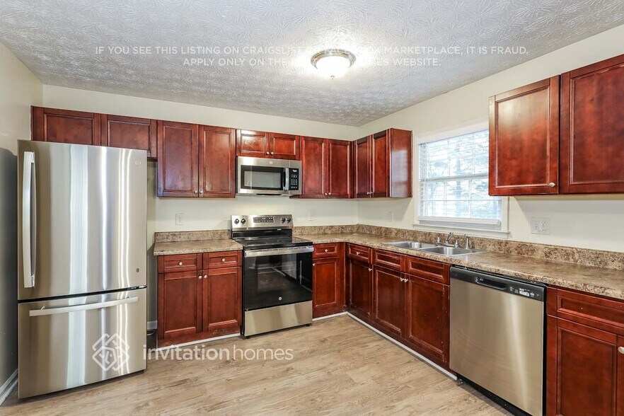 Building Photo - 65 Wagon Wheel Dr