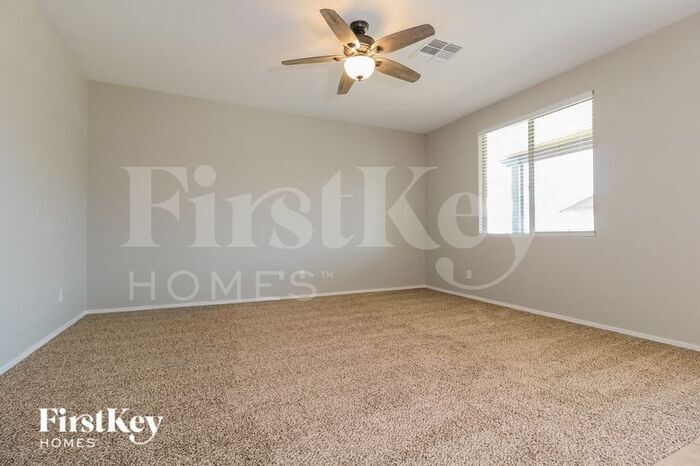Building Photo - 17964 W Louise Dr