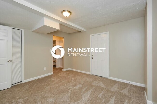 Building Photo - 4 Bedroom Pet-Friendly Home in Lithonia, G...