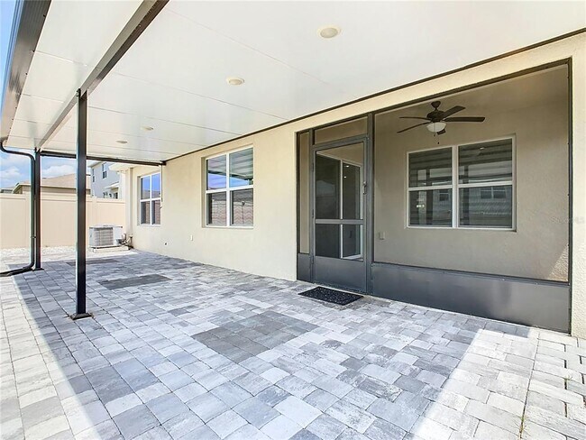 Building Photo - 2000 Chickasaw Blvd