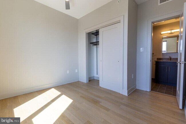 Building Photo - 1646 S 12th St