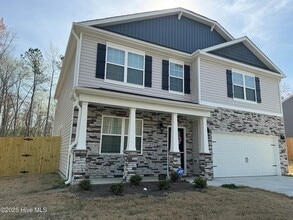 Building Photo - 298 Roberts Pl