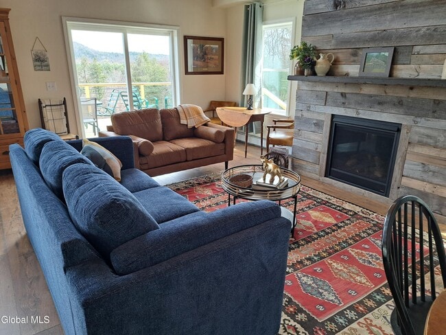 Building Photo - 134 Pickle Hill Rd