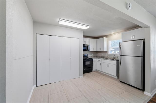 Building Photo - 110 Poplar St