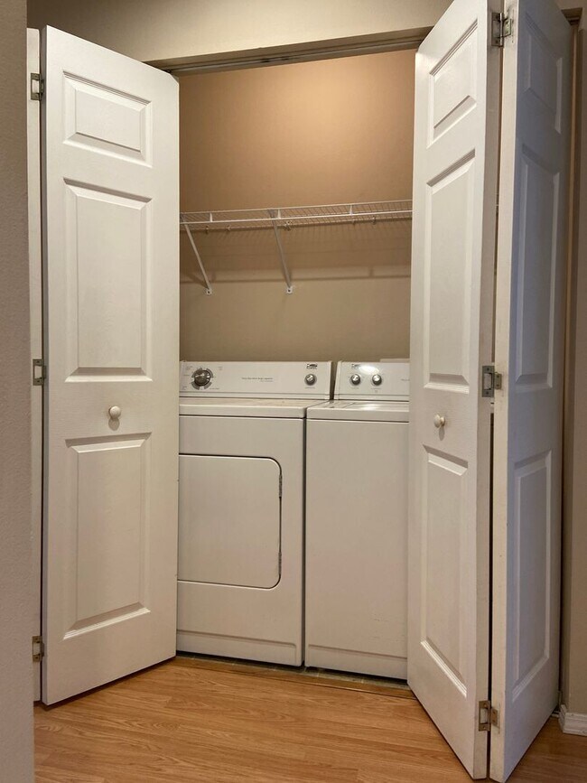 Building Photo - Condominium in Academy Commons